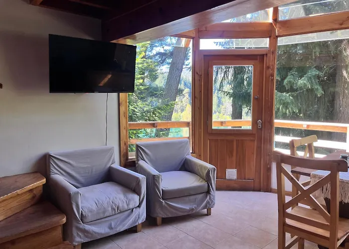 BOG Le Pommier - Cabañas con vista al Lago y piscina climatizada Villa La Angostura